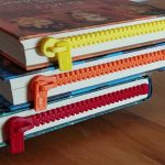 Semn de carte retractabil imprimat 3D cu pagini mobile și suport de pagină cu fermoar - Fixator retractabil pentru pagini de carte, potrivit pentru cărți, e-readere, jurnale, tablete - Accesorii colorate pentru cărți, cadou pentru iubitorii de cărți, studenți, pasionații de papetărie